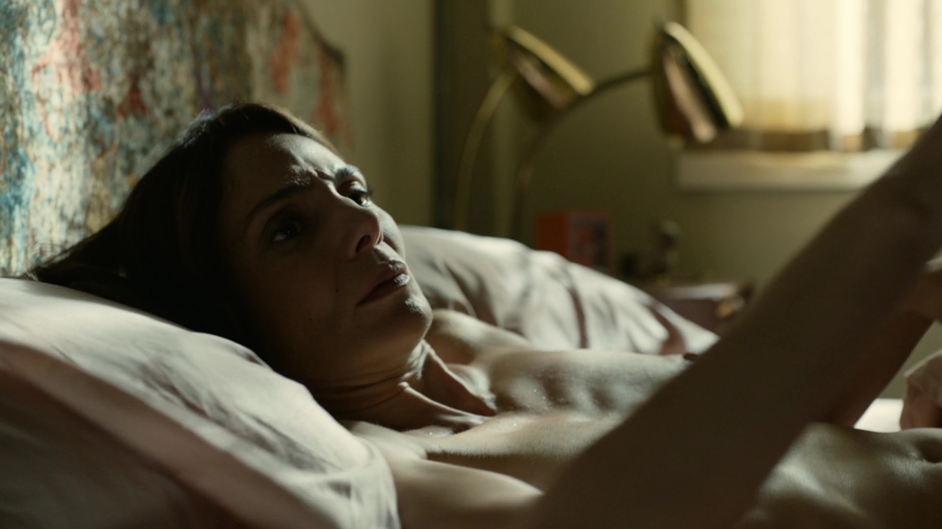 Горячая Энни Парисс на жарких фото.